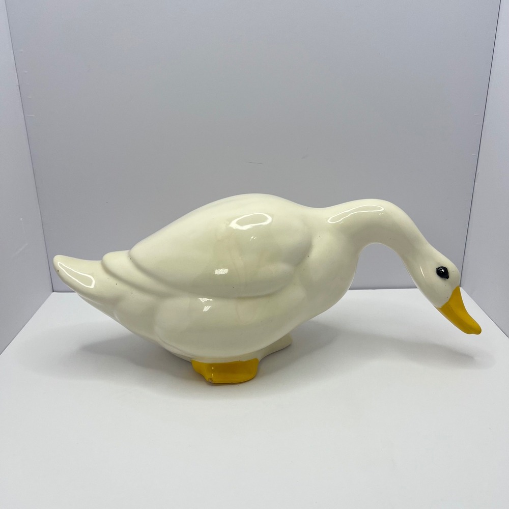 Vintage 80s White Ceramic Garden Goose 16" Farmhouse Porch Country Cottage Duck
